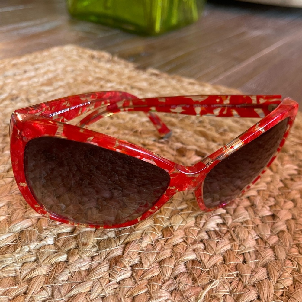 Dolce & Gabbana Authentic sunglasses